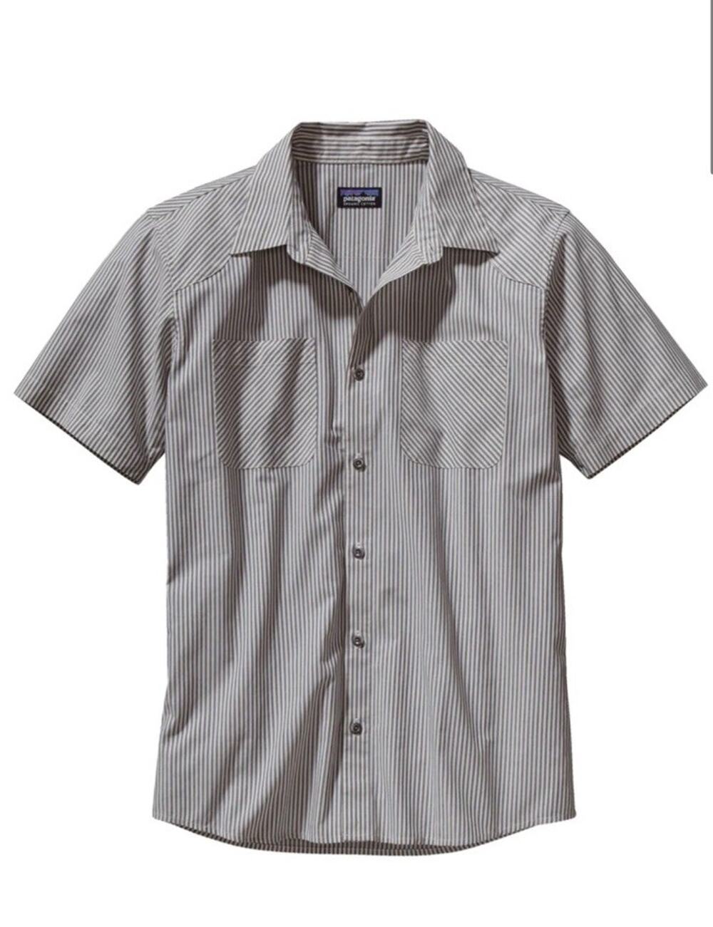 Patagonia Men’s Farmstand Shirt Short Sleeve Button Up Resort Large Gray White